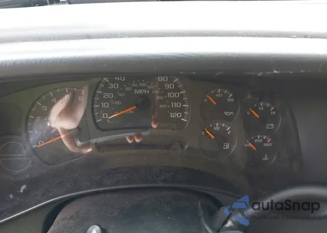 2003 Chevrolet Silverado 1500 Ls z USA, uszkodzony, nr VIN 1GCEK19TX3E233863